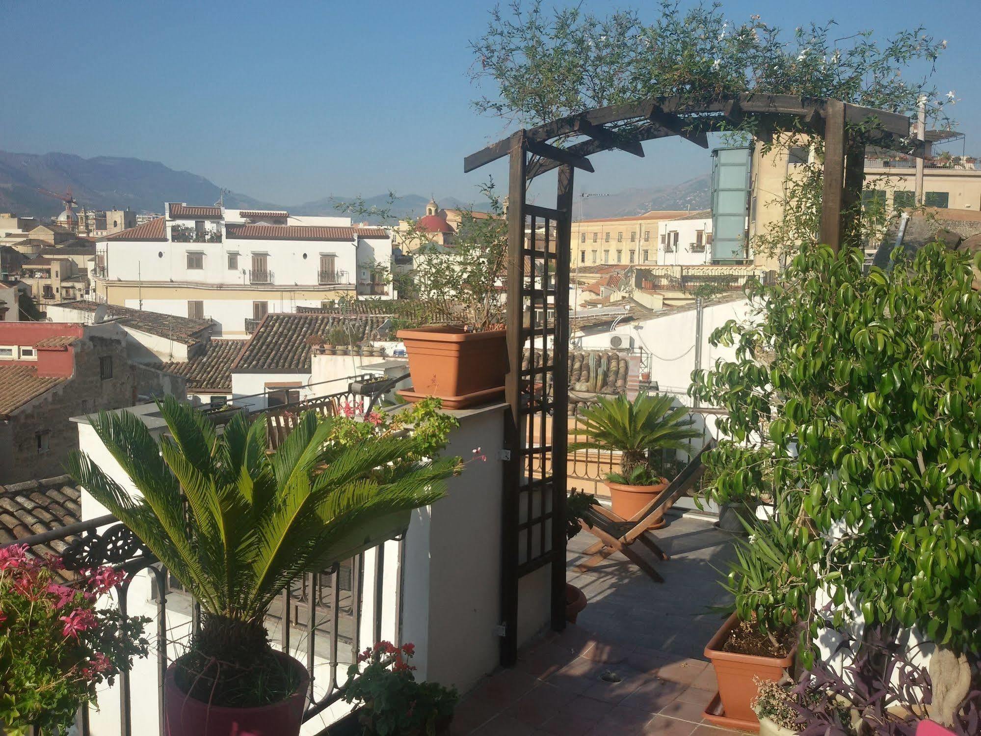 La Terrazza Sul Centro Bed & Breakfast Palermo Luaran gambar